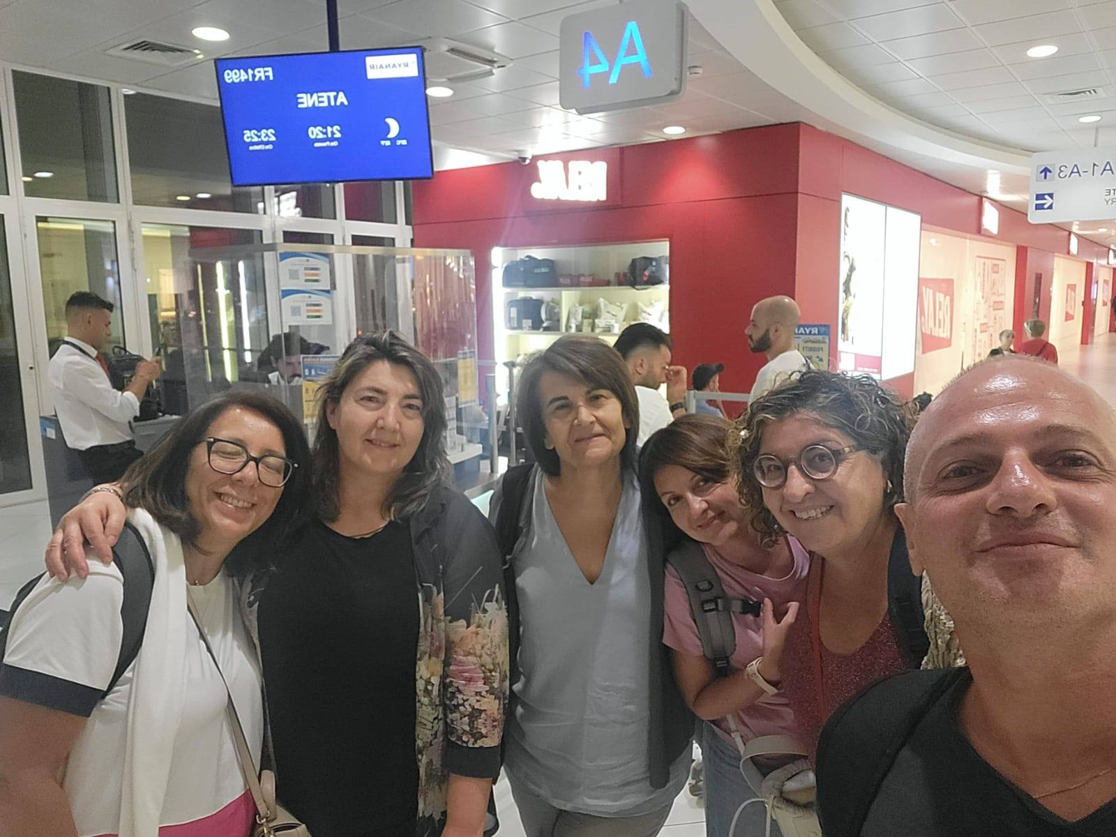 group001
